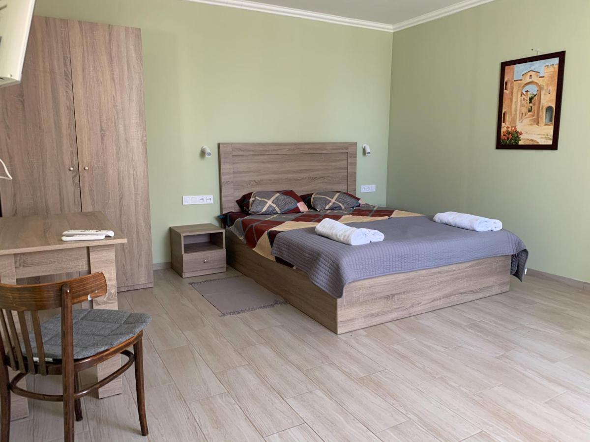 Aparthotel Bukhta à Vapniarka Extérieur photo